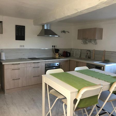 Apartamento Le Petit Saint Clair Trigance Exterior foto
