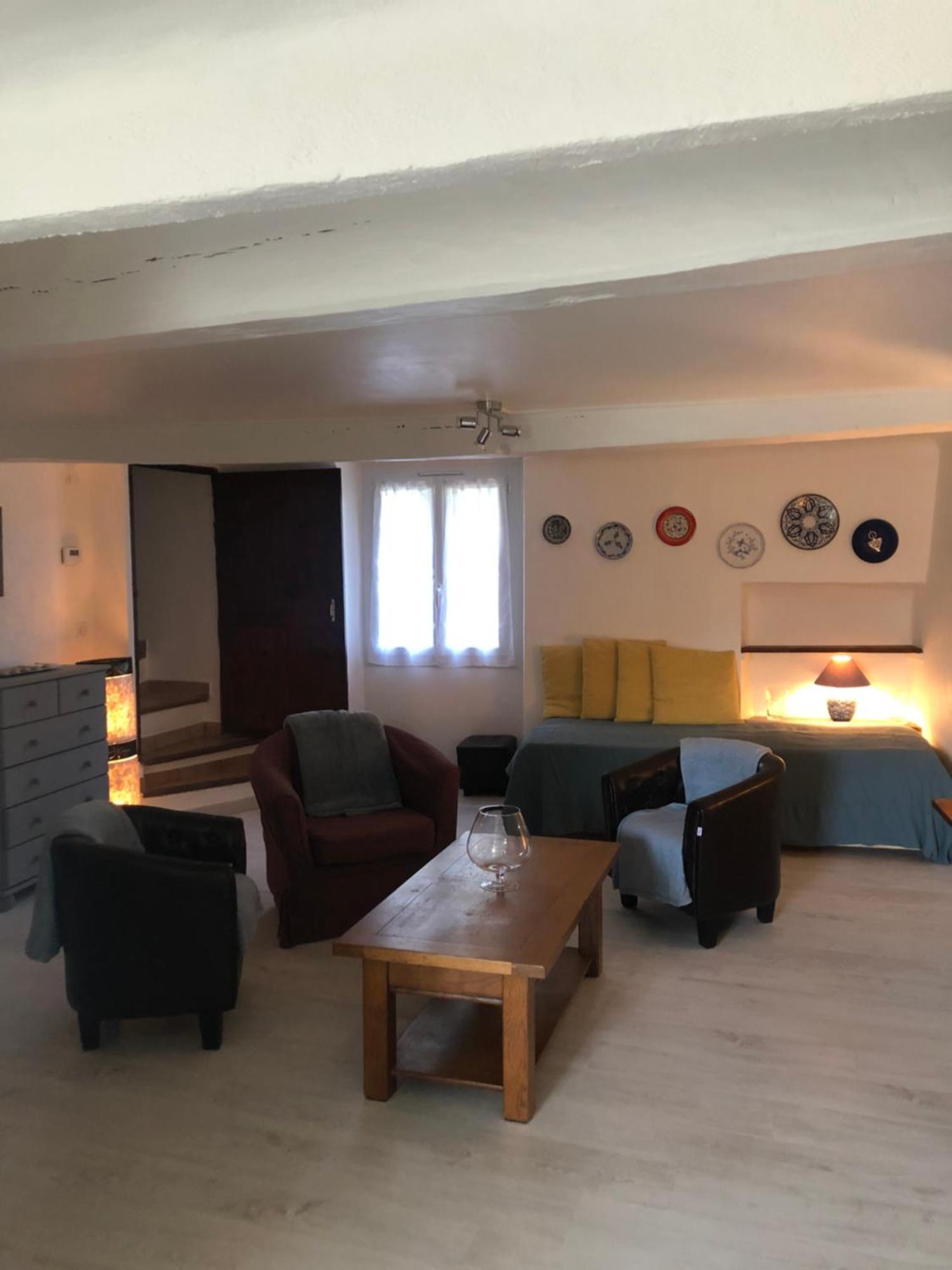 Apartamento Le Petit Saint Clair Trigance Exterior foto